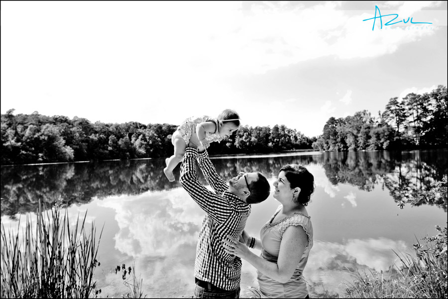 Unique Raleigh family portrait photographer